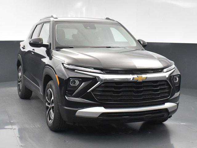 new 2025 Chevrolet TrailBlazer car, priced at $27,515