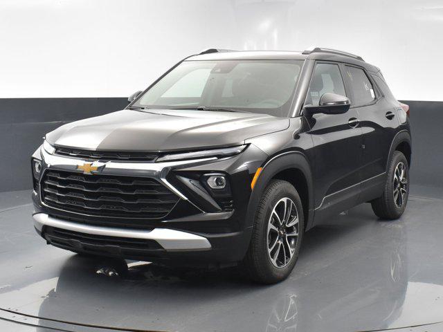 new 2025 Chevrolet TrailBlazer car, priced at $27,515