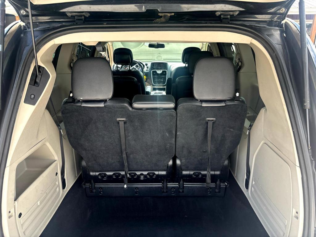 used 2016 Chrysler Town & Country car, priced at $8,850