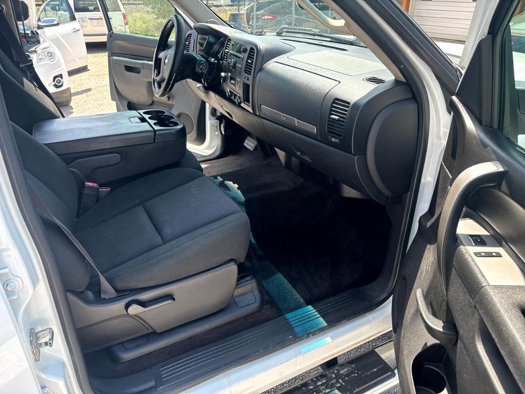 used 2013 Chevrolet Silverado 1500 car, priced at $7,995
