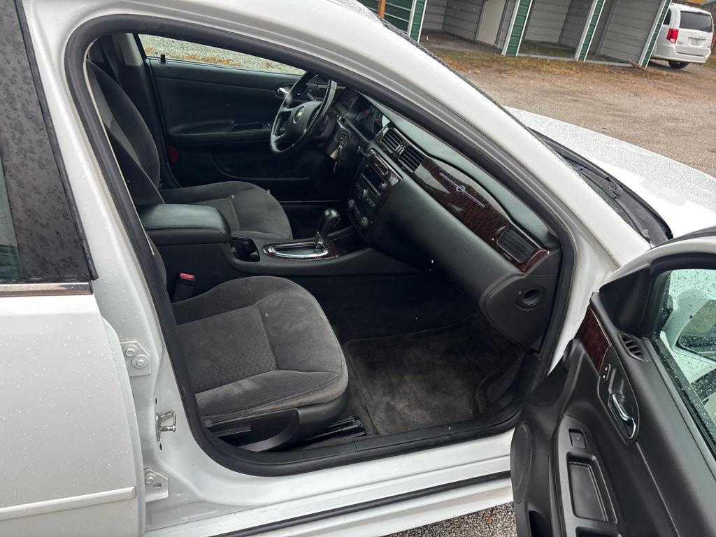 used 2013 Chevrolet Impala car, priced at $4,995