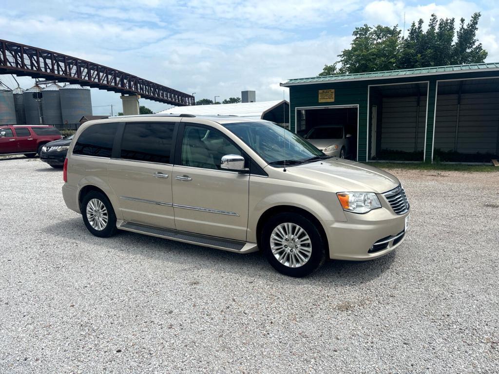 used 2015 Chrysler Town & Country car, priced at $7,995
