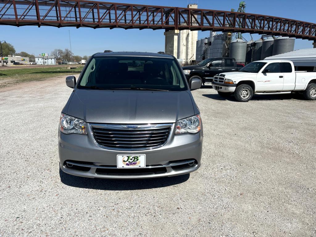 used 2016 Chrysler Town & Country car, priced at $8,550