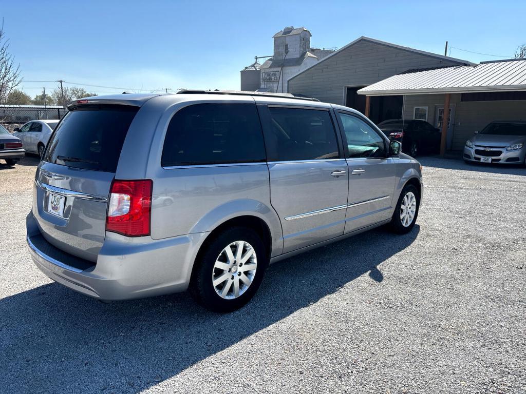 used 2016 Chrysler Town & Country car, priced at $8,550