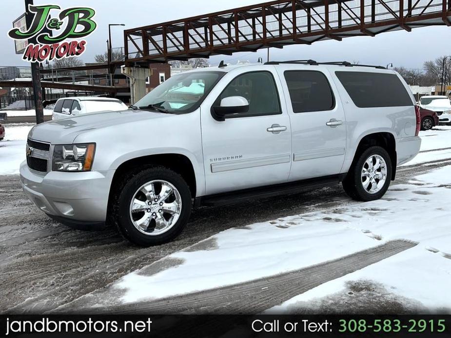 used 2012 Chevrolet Suburban car, priced at $10,995