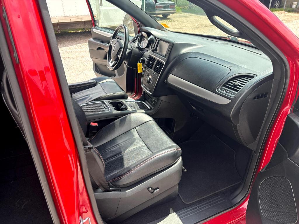 used 2014 Dodge Grand Caravan car, priced at $3,995