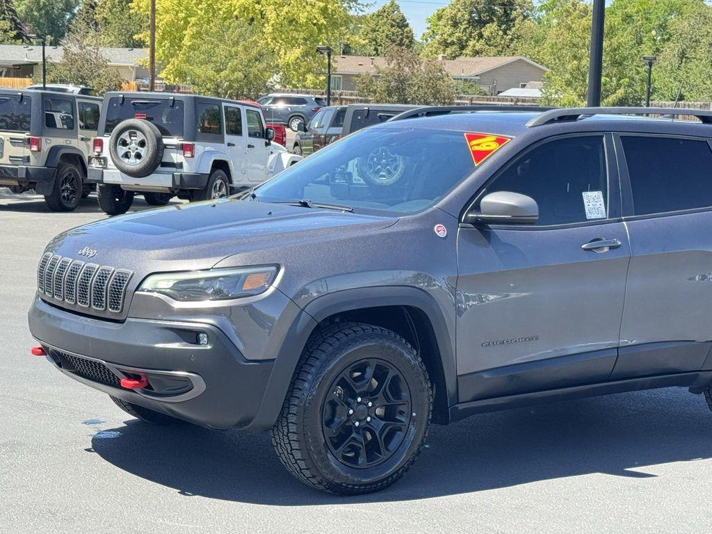 used 2019 Jeep Cherokee car, priced at $19,490
