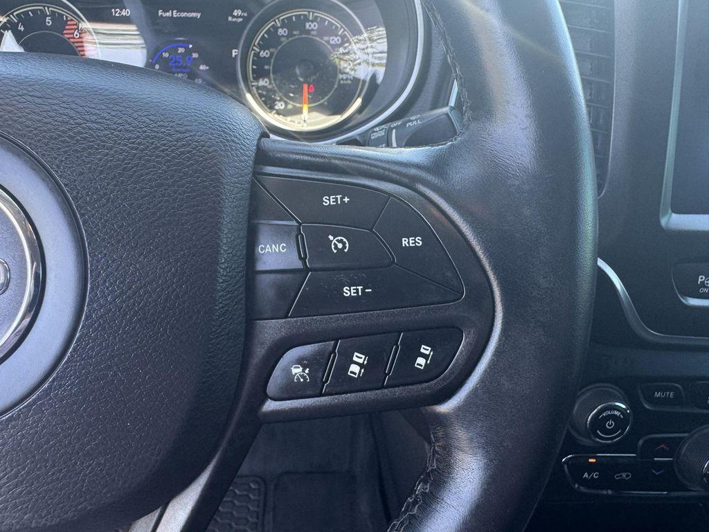 used 2019 Jeep Cherokee car, priced at $19,490