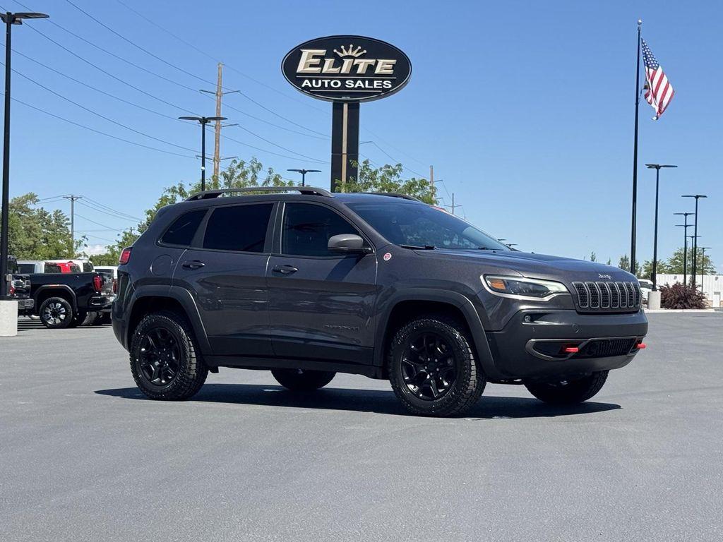 used 2019 Jeep Cherokee car, priced at $19,490