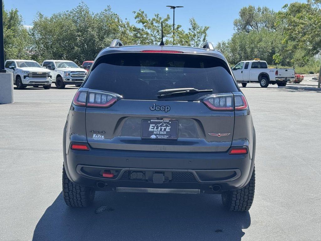 used 2019 Jeep Cherokee car, priced at $19,490