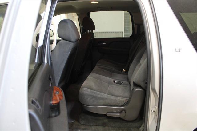 used 2007 Chevrolet Suburban car, priced at $6,900