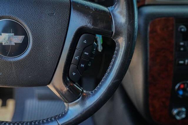 used 2007 Chevrolet Suburban car, priced at $5,990