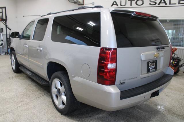 used 2007 Chevrolet Suburban car, priced at $6,900