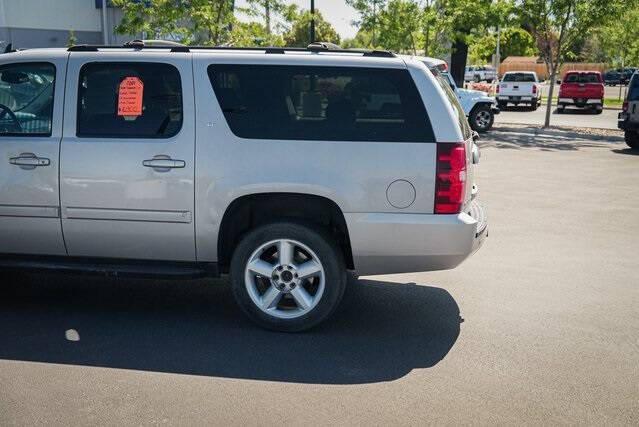 used 2007 Chevrolet Suburban car, priced at $5,990