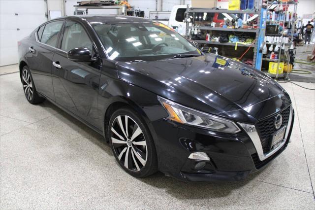 used 2022 Nissan Altima car, priced at $25,900