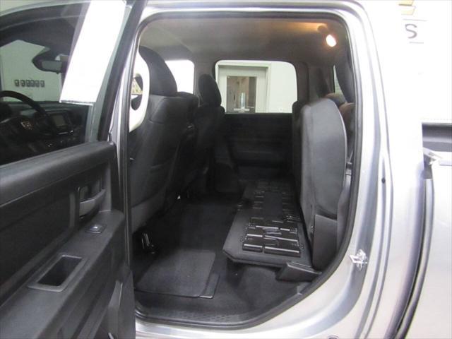 used 2021 Ram 1500 Classic car, priced at $28,900