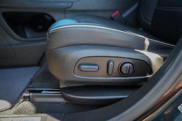 used 2022 GMC Acadia car, priced at $33,490