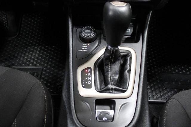 used 2016 Jeep Cherokee car, priced at $10,900