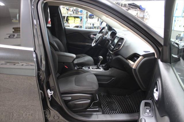 used 2016 Jeep Cherokee car, priced at $10,900