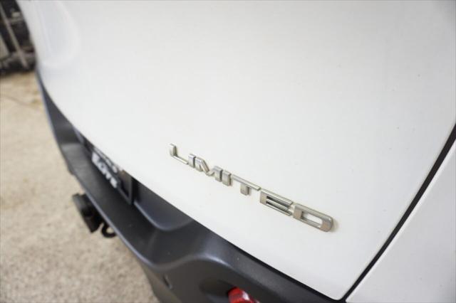 used 2015 Jeep Cherokee car