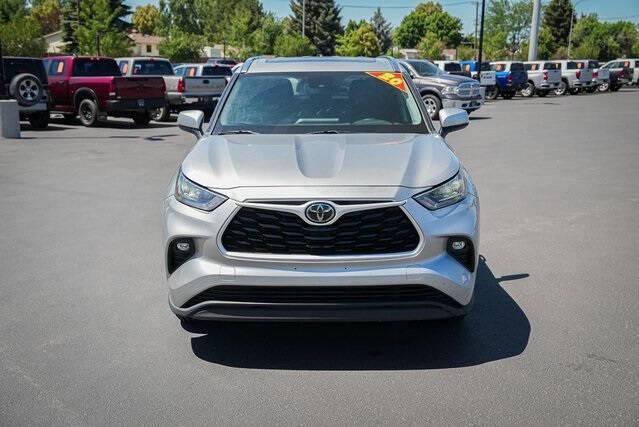 used 2020 Toyota Highlander car, priced at $33,990