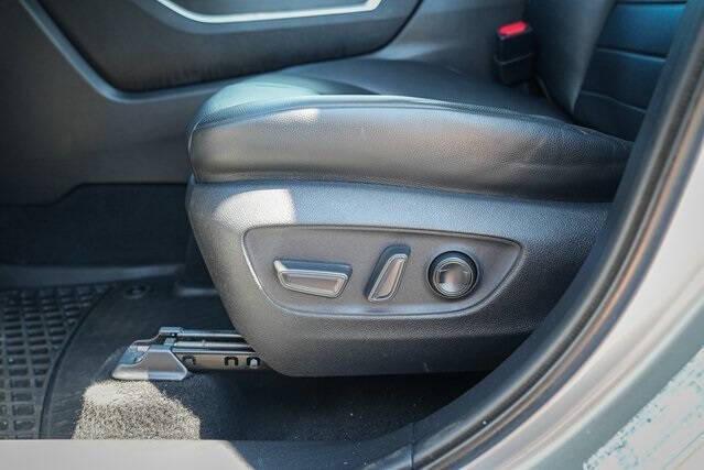 used 2020 Toyota Highlander car, priced at $33,990