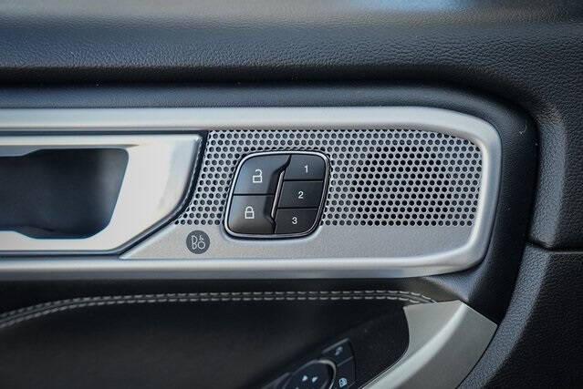 used 2021 Ford Explorer car, priced at $30,990