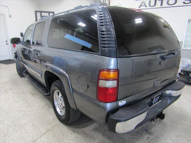 used 2001 Chevrolet Suburban car, priced at $5,900