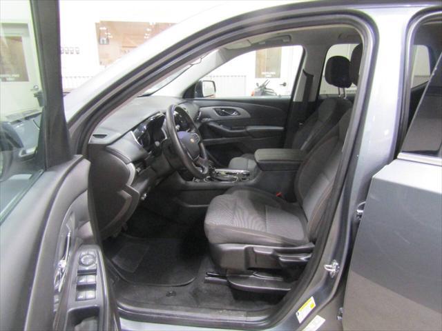 used 2021 Chevrolet Traverse car, priced at $25,900