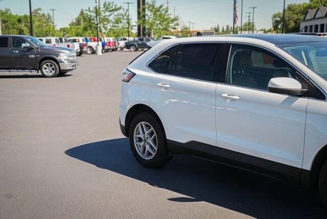 used 2021 Ford Edge car