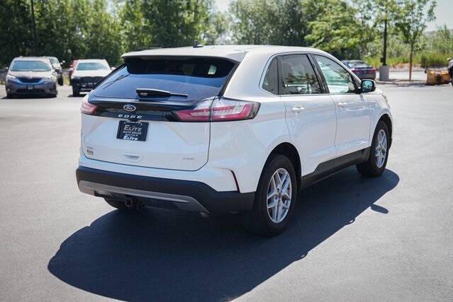used 2021 Ford Edge car