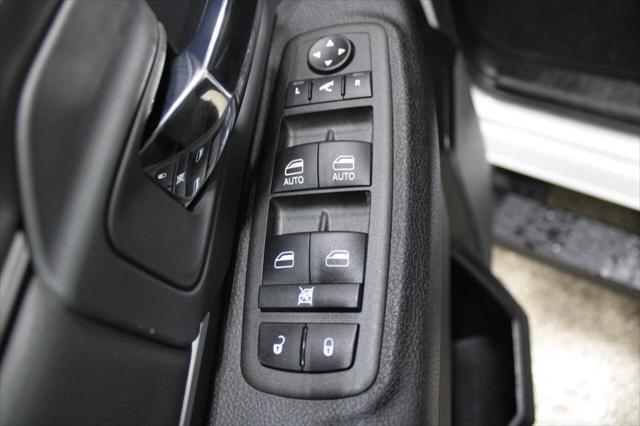 used 2022 Ram 1500 Classic car, priced at $32,900
