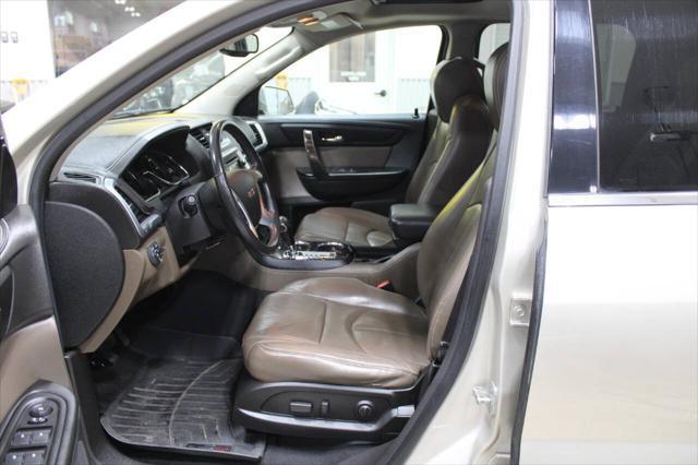 used 2014 GMC Acadia car, priced at $14,500