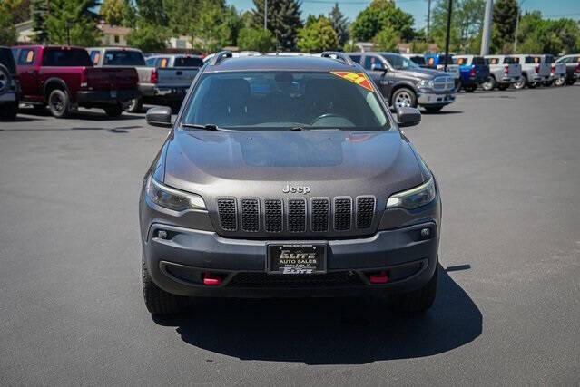 used 2021 Jeep Cherokee car
