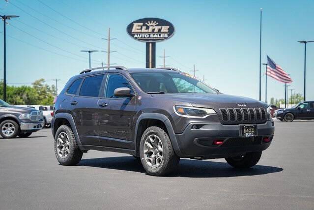 used 2021 Jeep Cherokee car