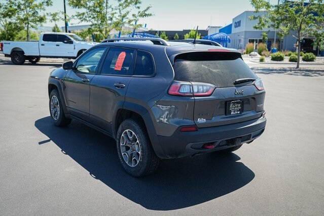 used 2021 Jeep Cherokee car