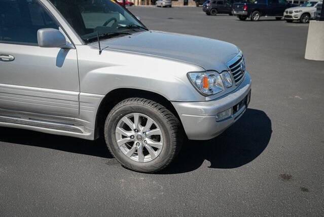 used 2006 Lexus LX 470 car, priced at $9,990