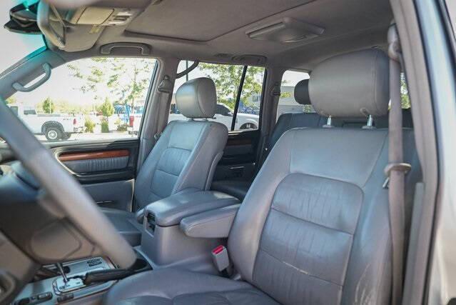 used 2006 Lexus LX 470 car, priced at $9,990