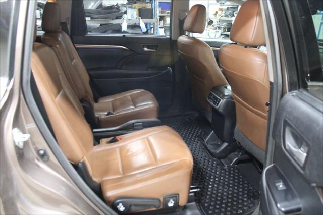 used 2017 Toyota Highlander car, priced at $22,900