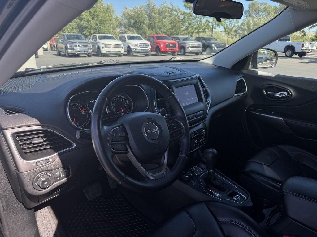 used 2019 Jeep Cherokee car, priced at $17,990