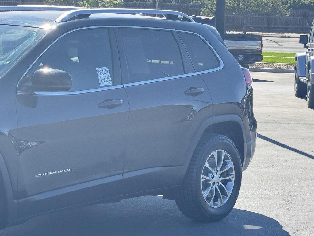 used 2019 Jeep Cherokee car, priced at $17,990