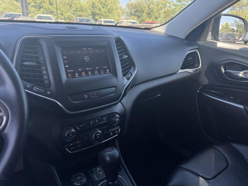 used 2019 Jeep Cherokee car, priced at $17,990