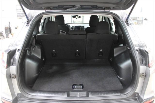 used 2021 Jeep Cherokee car, priced at $18,900