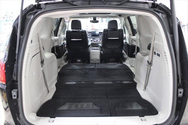 used 2019 Chrysler Pacifica car, priced at $23,900