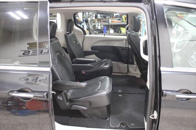 used 2019 Chrysler Pacifica car, priced at $23,900