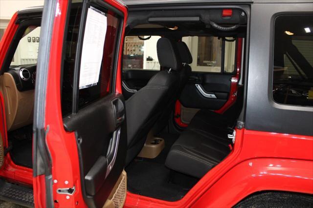 used 2015 Jeep Wrangler Unlimited car, priced at $23,900