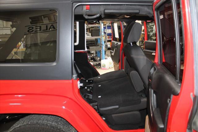 used 2015 Jeep Wrangler Unlimited car, priced at $23,900