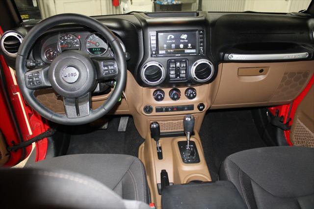 used 2015 Jeep Wrangler Unlimited car, priced at $23,900