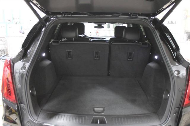 used 2022 Cadillac XT5 car, priced at $27,900