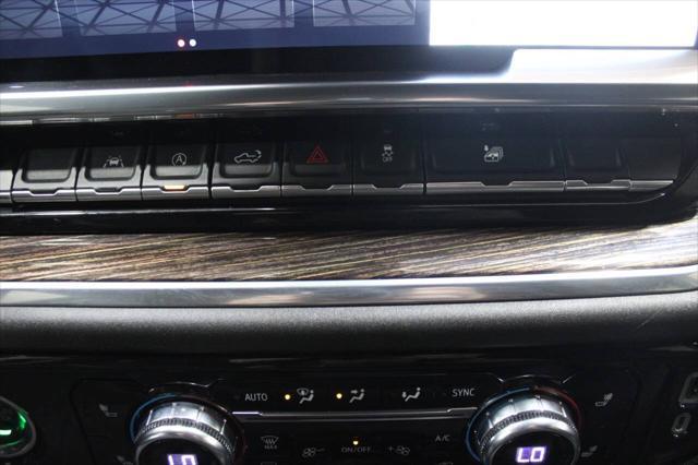 used 2022 GMC Sierra 1500 car, priced at $35,900